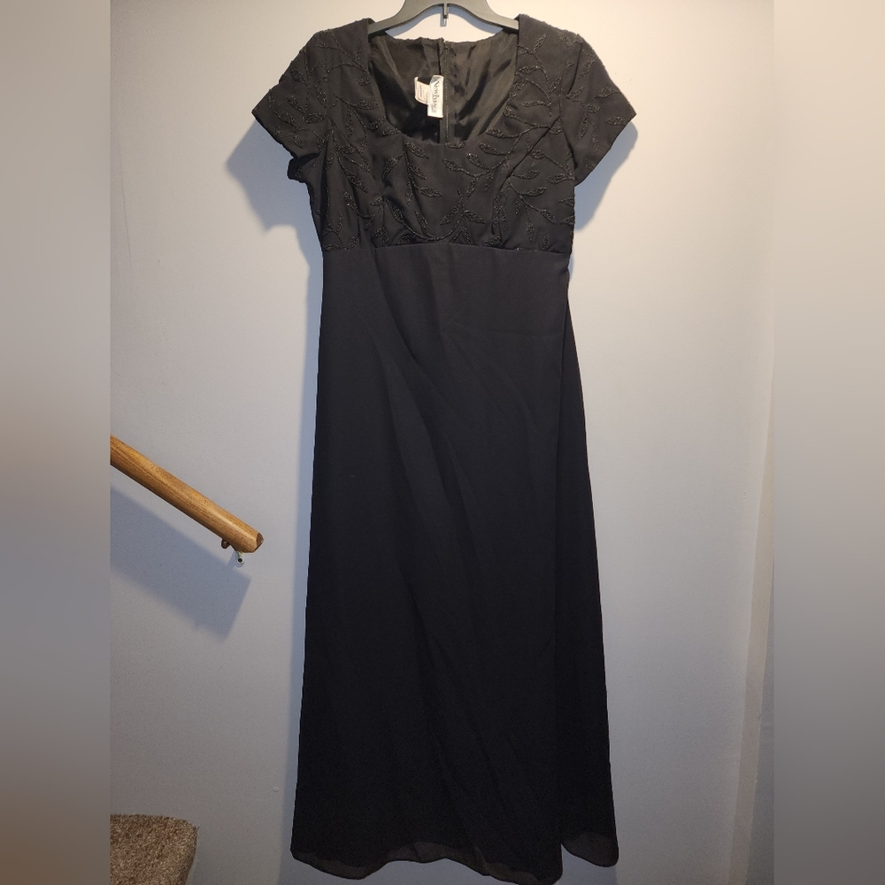 Vintage Black Beaded Elegant Dress Gown 15/16